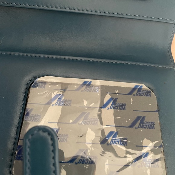 Coach Leather Case NWOT - Picture 5 of 7